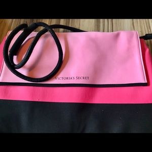 VS PINK Cooler